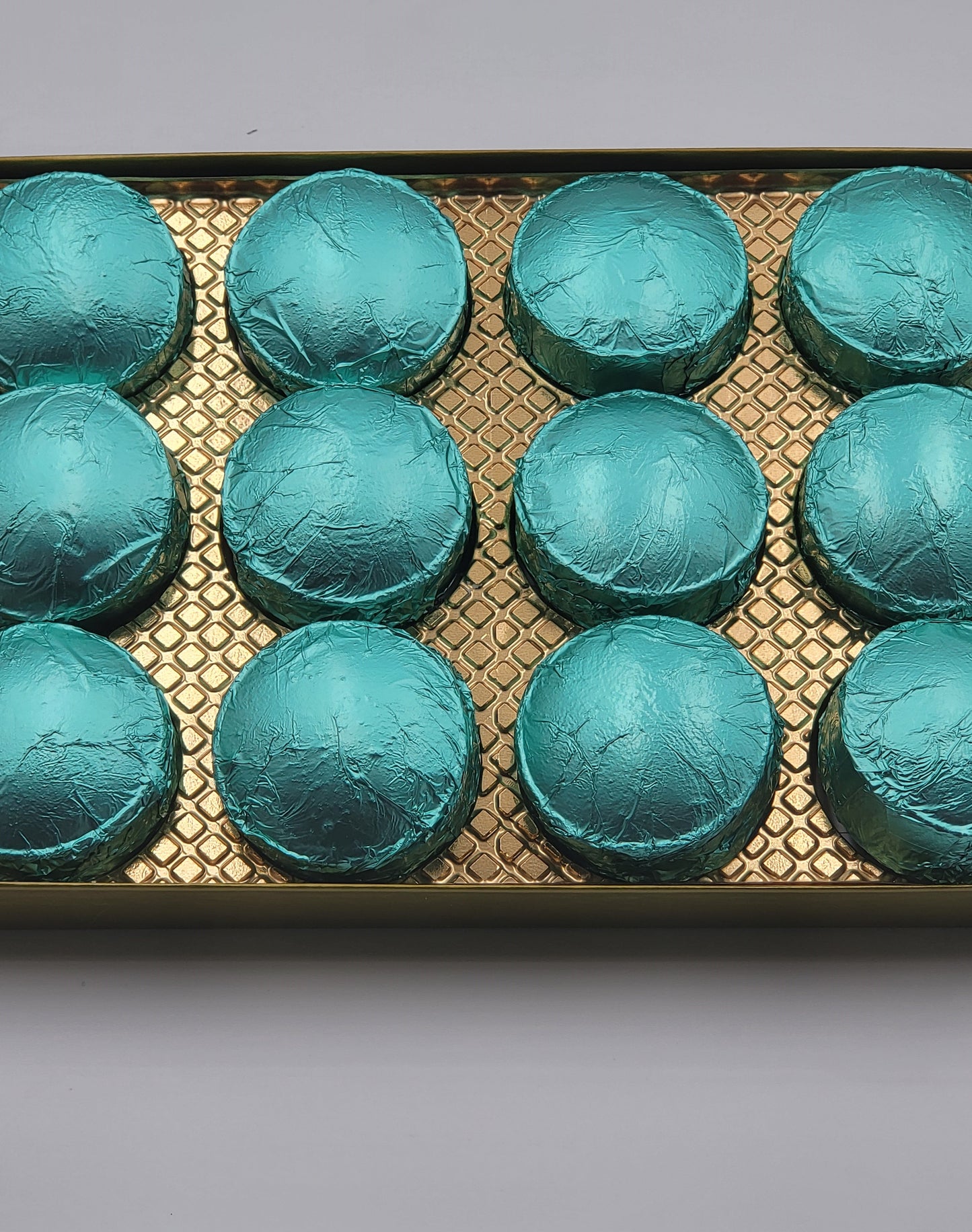 Destination Shower Steamers Gift Set with 12 Aromatherapy Shower Bombs - 100% Essential Oil Blends