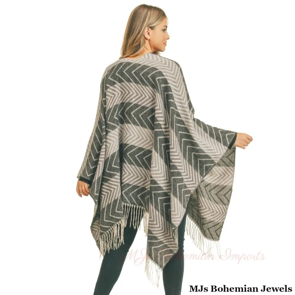 Black and Gray Chevron Stripe Ruana