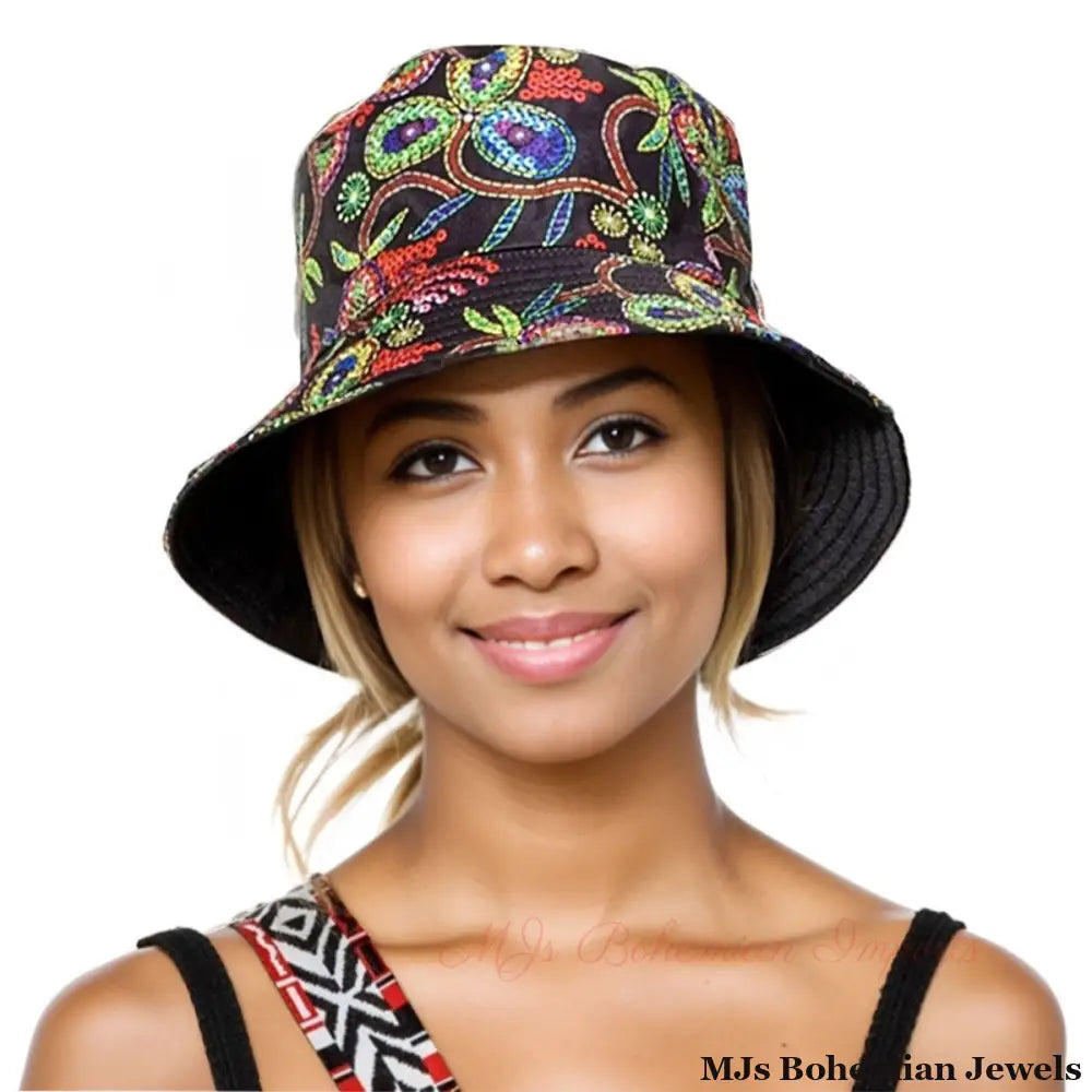 Black Paisley Color Reversible Bucket Hat