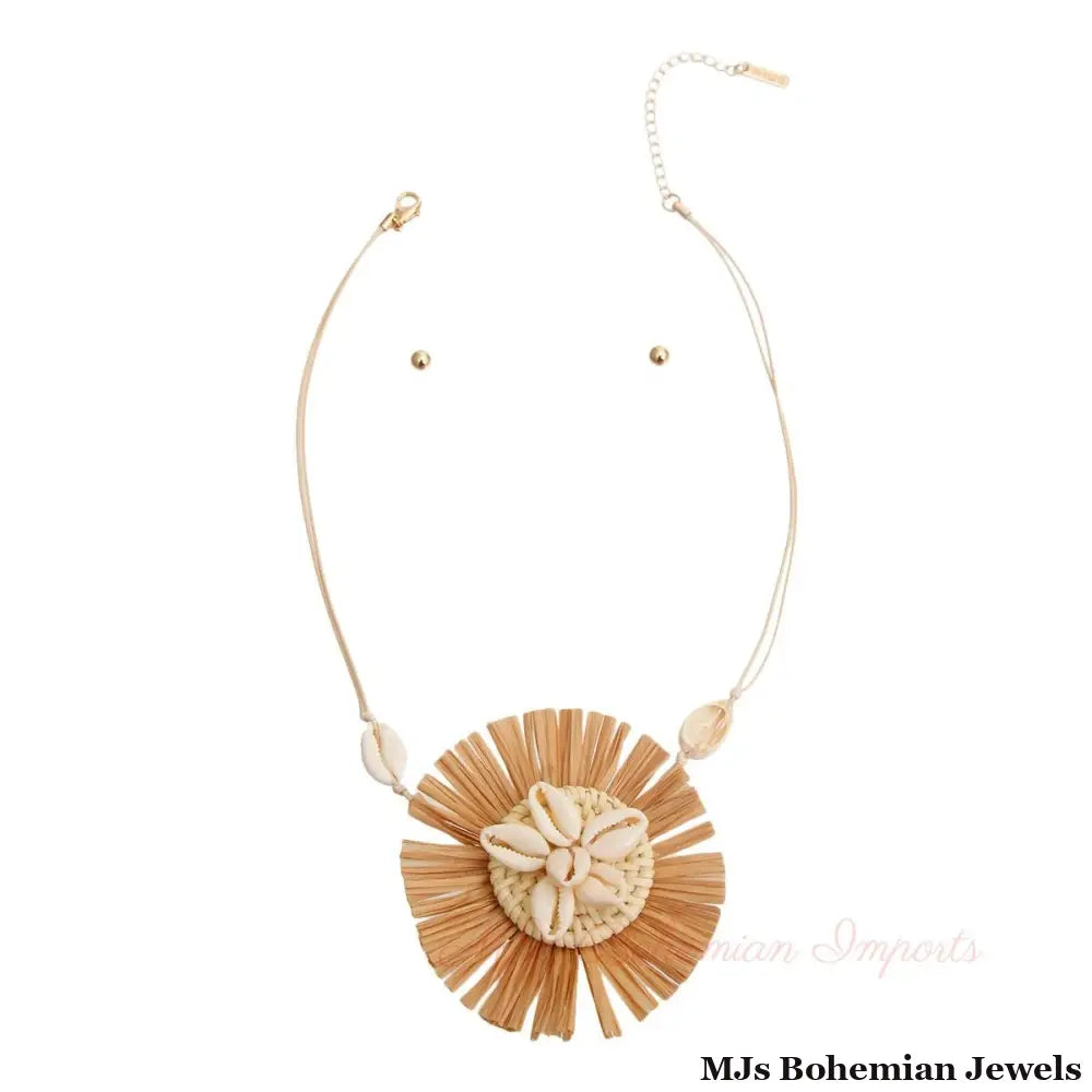 Brown Shell Raffia Pendant Set