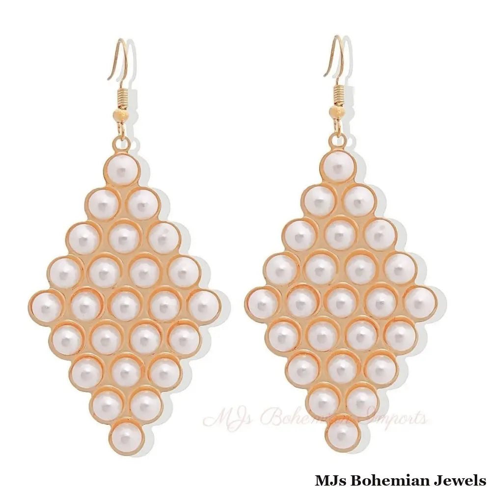 Cream Pearl Stud Diamond Earrings
