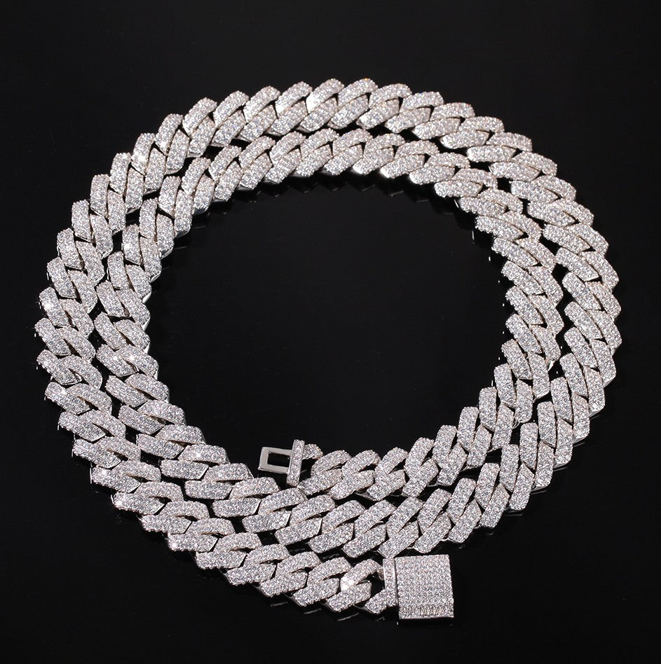 Thick Iced Cuban Chain - Bold and Stylish Jewelry for a Dazzling Look
