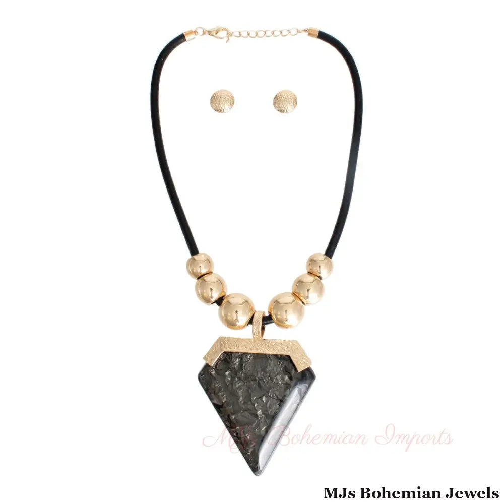Black Diamond Shaped Pendant Set
