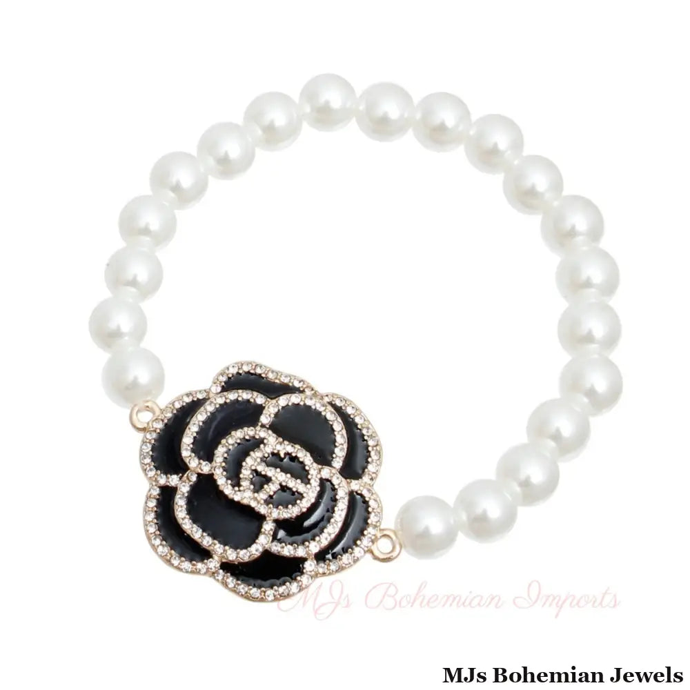 Black Flower Pearl Bracelet