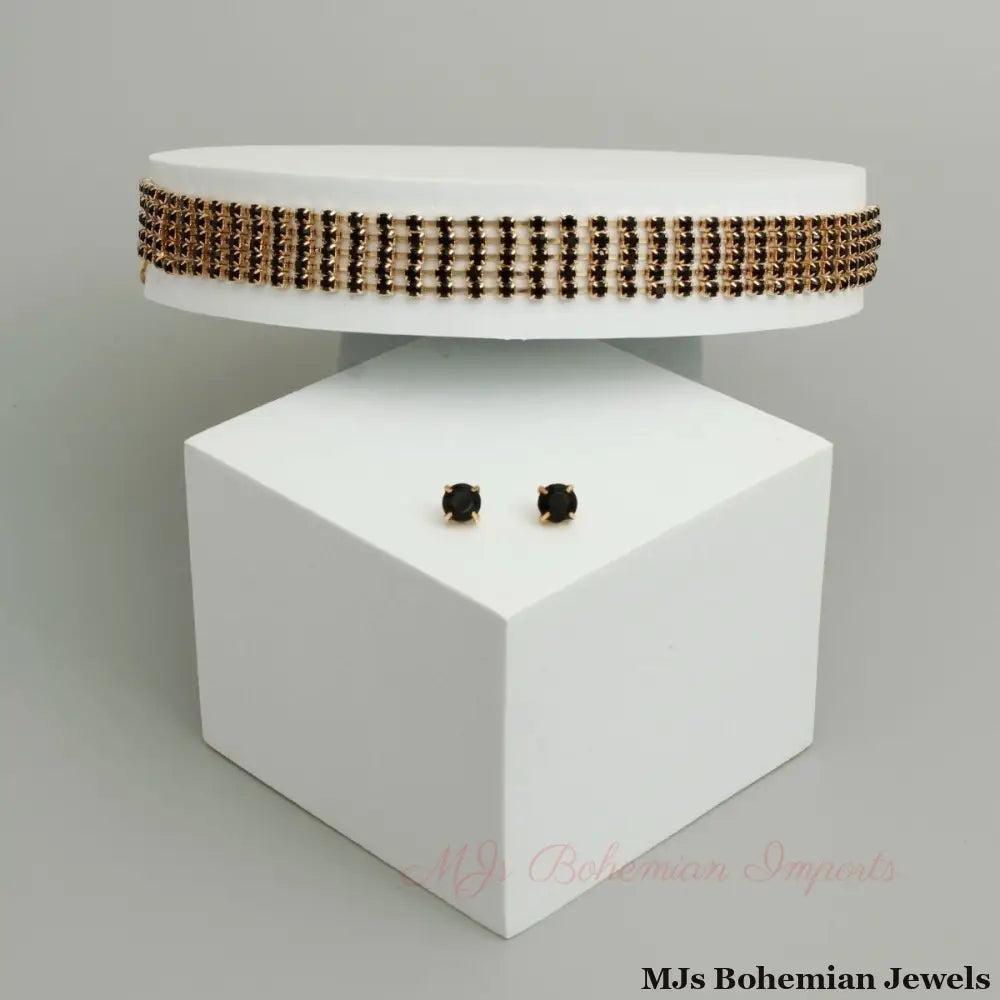 Black Stone Metal Choker