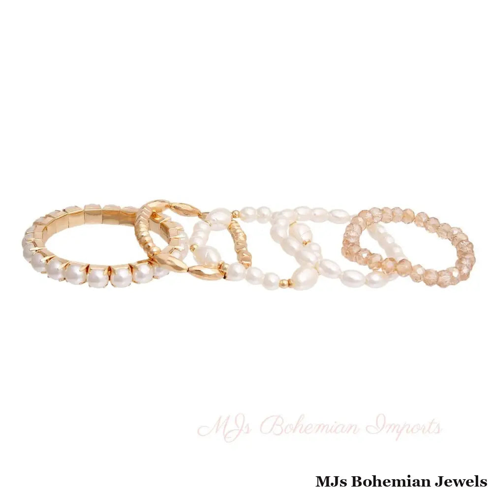 Cream Pearl and Glass Beads Bracelets