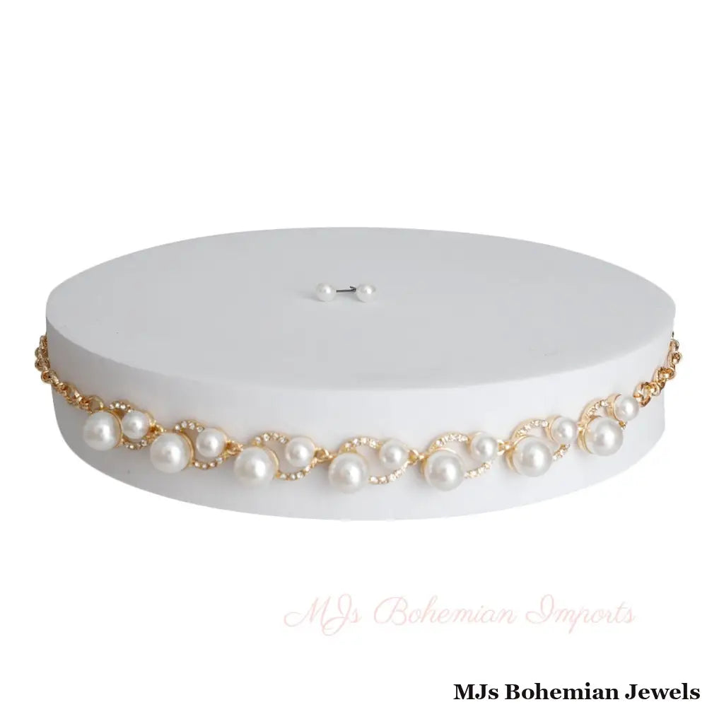 Cream Pearl Bling Gold Choker