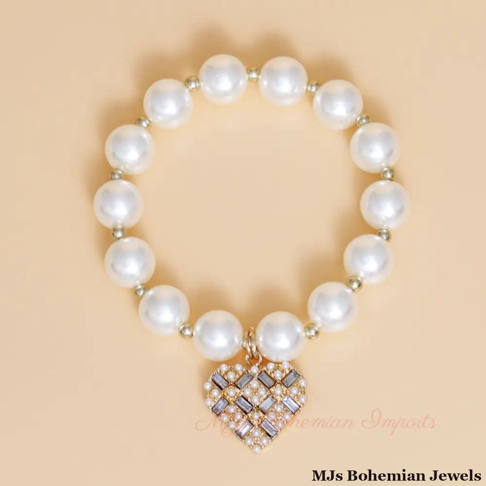 Cream Pearl Stone Heart Bracelet