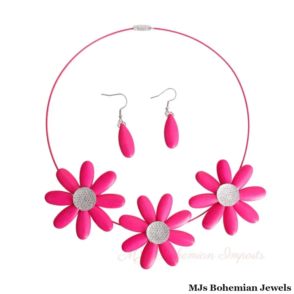 Fuchsia Triple Flower Wire Collar