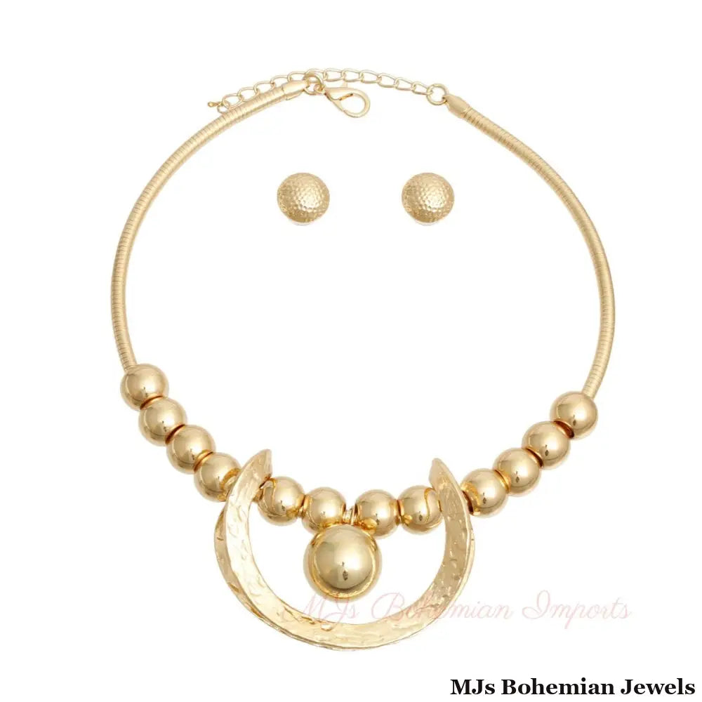 Gold Ball Semicircle Necklace