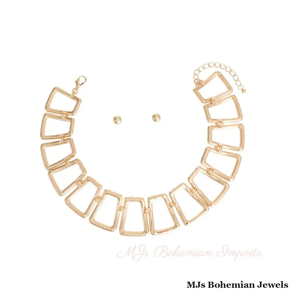 Gold Curved Trapezoid Link Set