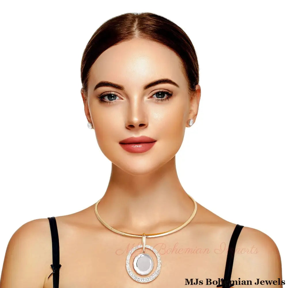 Gold Metal Rigid Choker Necklace Set: Statement of Elegance!