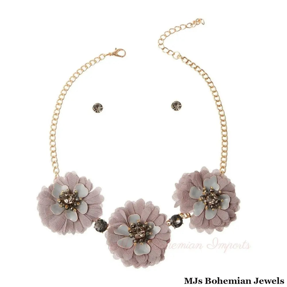 Gray Fabric Flower Necklace Set