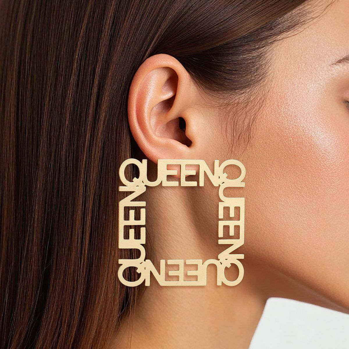 Stud QUEEN LOVE Gold Square Mismatch Earrings