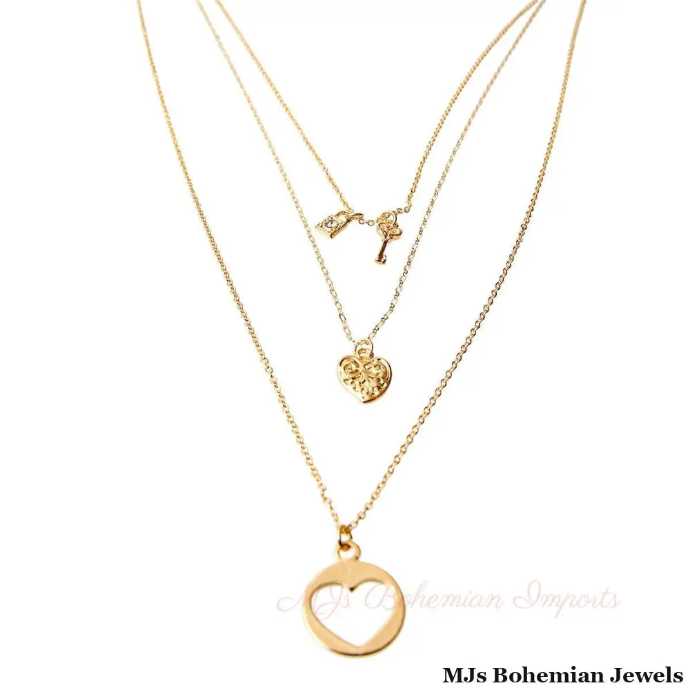 Layered Heart Pendant Necklace Set