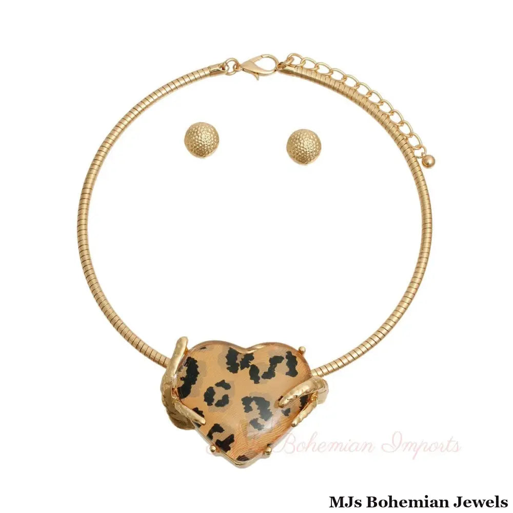 Leopard Heart Rigid Collar Set