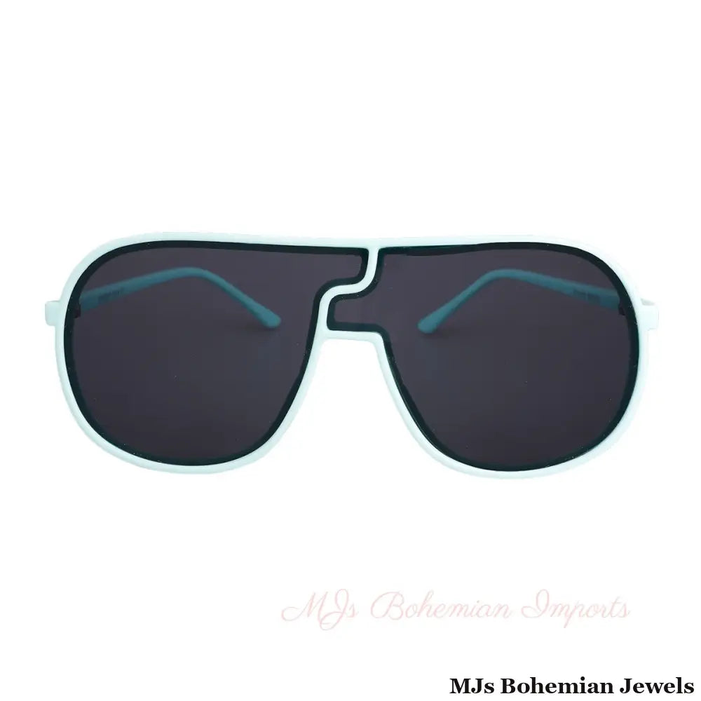 Mint Frame Puzzle Piece Aviators