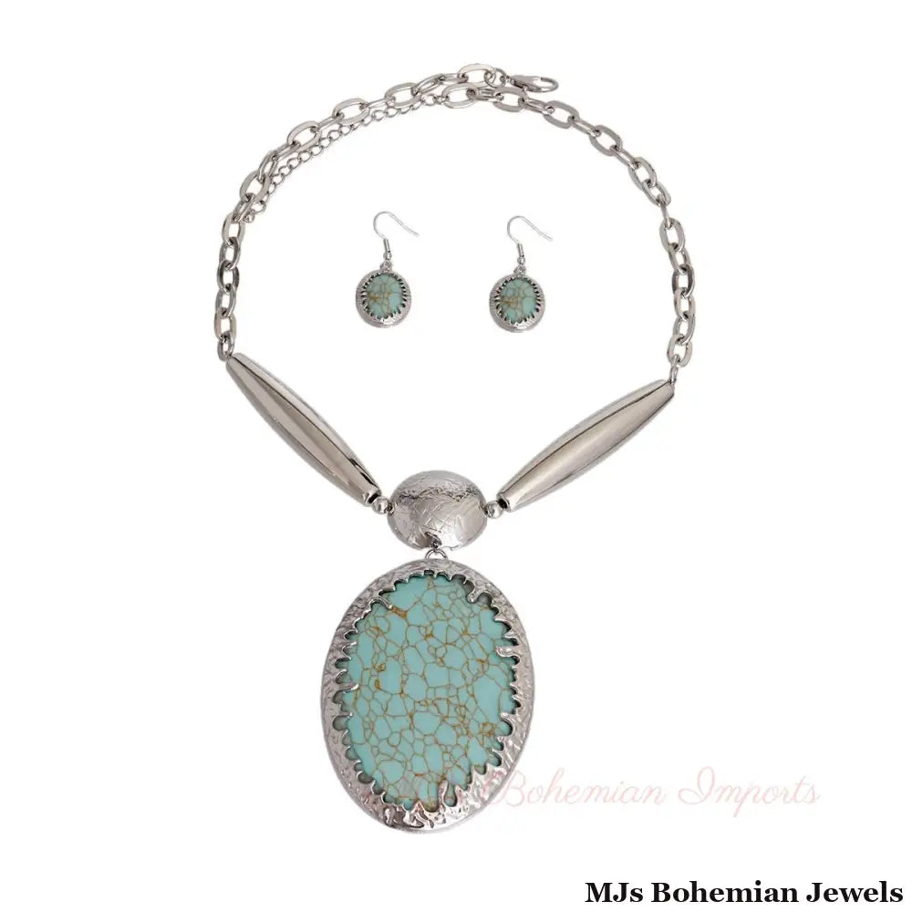 Oval Marbled Mint Green Necklace