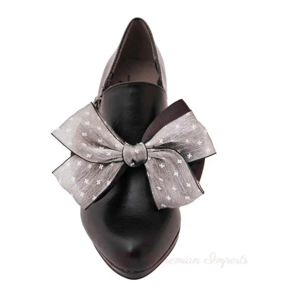 Pair of Gray and Black Bow Shoe Bands