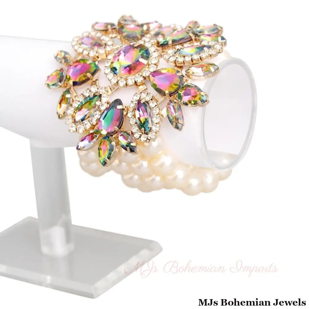 Radiant Pink Green Cream Pearl Bracelet