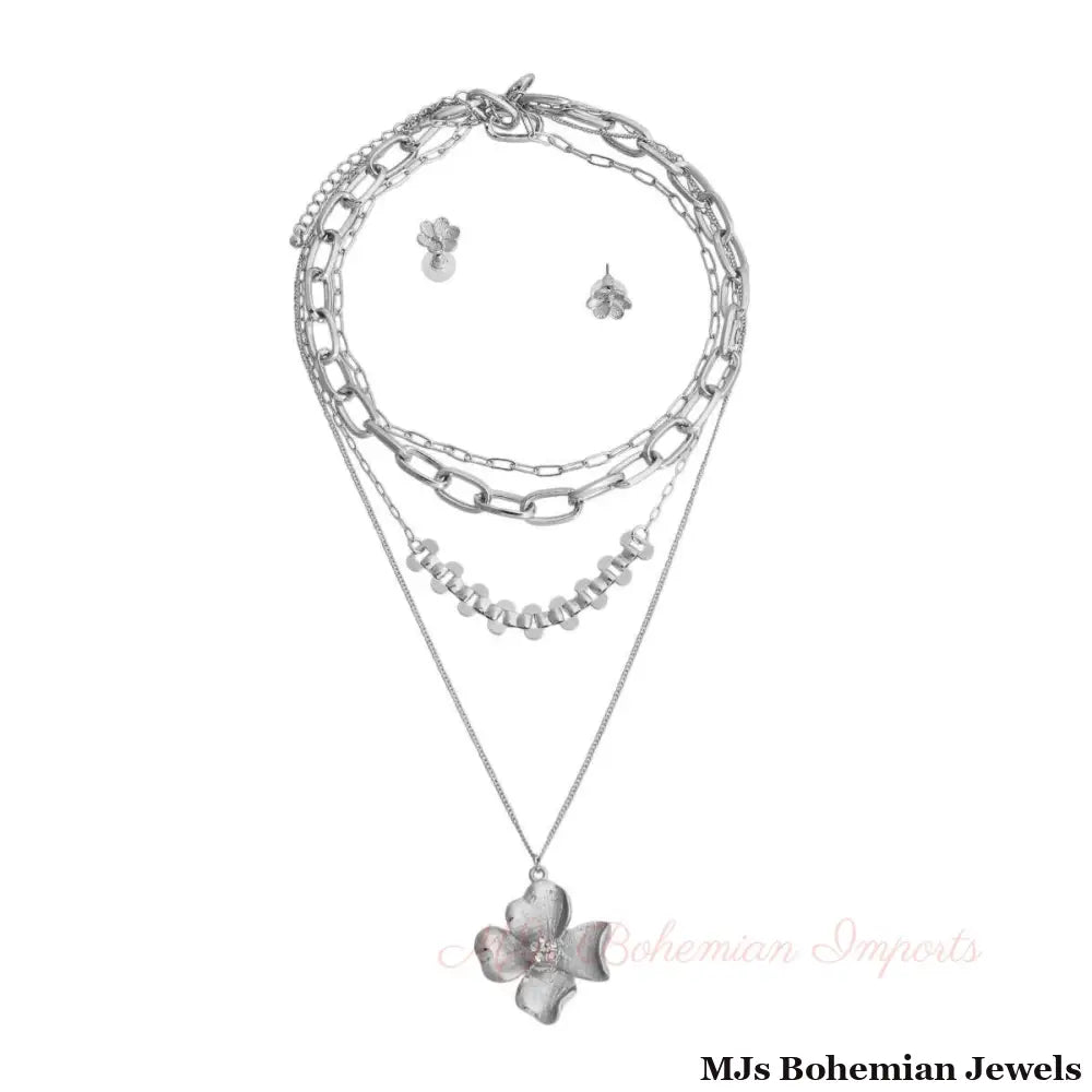 Silver Layered Chain Flower Necklace
