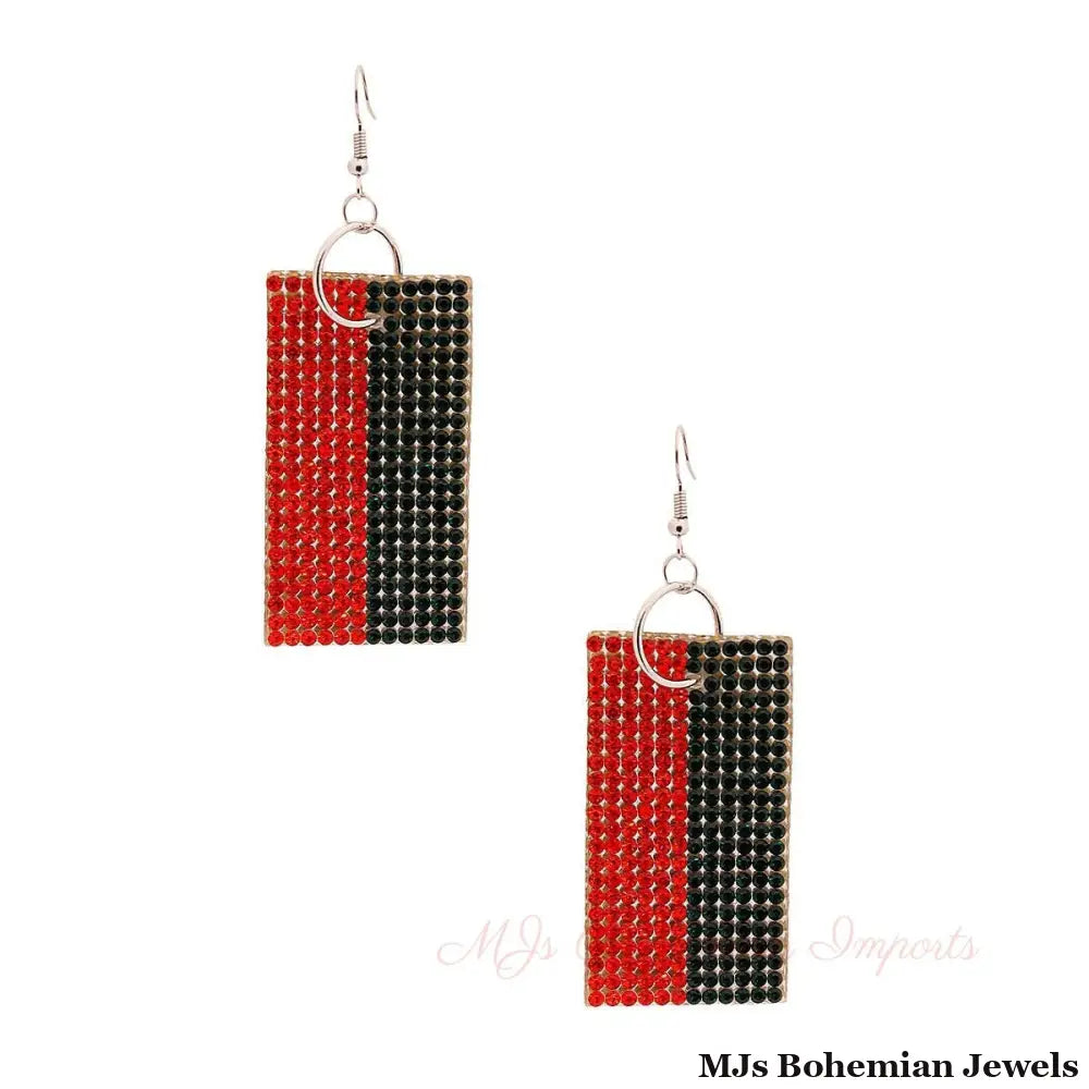 Silver Stunner: Stripe Stone Earrings